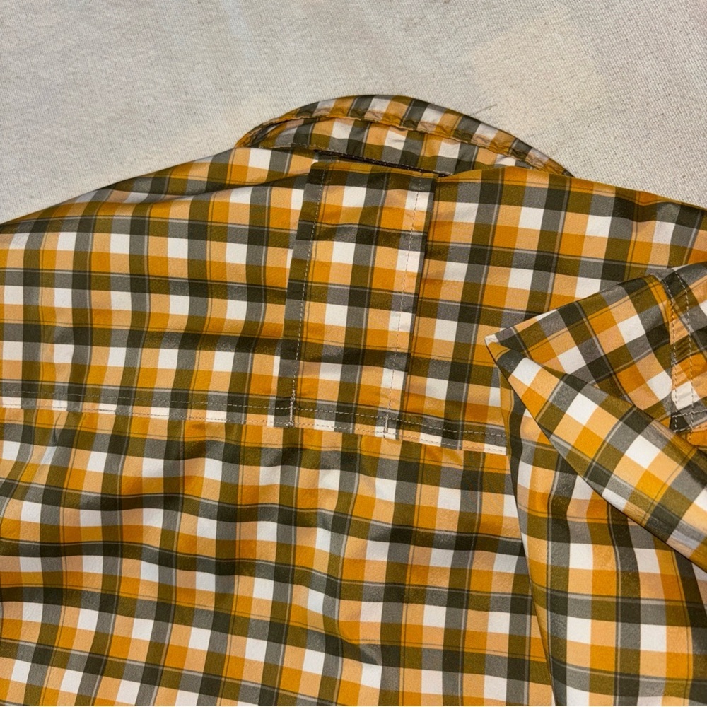 REI Button Up Shirt Mens XL Outdoor Performance Vented‎ Yellow Orange Green - Picture 9 of 9